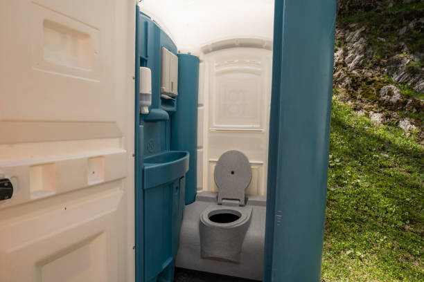Professional porta potty rental in Whiting, WI